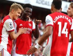 Tuan Rumah, Arsenal Permalukan Tottenham 3-1