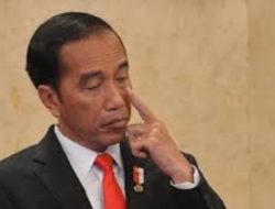 Jokowi Nyapres 2024, SMRC: Mayoritas Rakyat Menolak