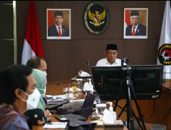 Menko PMK Muhadjir Minta Penyaluran Bansos Dikebut hingga Akhir Februari