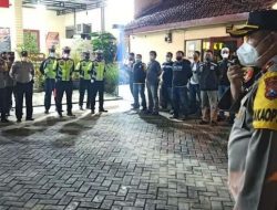 Pukuli Korban Tanpa Sebab, Dua Pelaku Diringkus Petugas Polres Lamongan