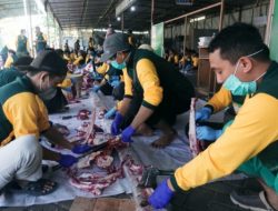 RSI Sultan Agung Berbagi. Idul Adha 1443 Hijriyah, Kurban 20 Sapi dan 26 Kambing