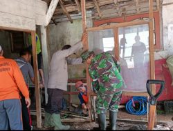 Gotong Royong dan Sinergitas TNI-Polri Bersama Warga, Bedah Rumah Tak Layak Huni