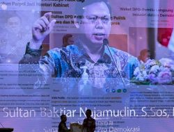 Dianugerahi sebagai Senator Kritis dan Pro Demokrasi, Sultan Najamudin Apresiasi KWP