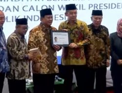 Hadiri Dialog Tanpa Gibran, Prabowo Sampaikan Permintaan Maaf di UM Surabaya