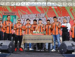 Berikhtiar Juara Liga 3, Pengurus Launching Skuad Persibo Bojonegoro di Alun-alun