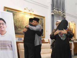 Terbuka Terjadi Dua Poros Besar, Anies Didukung PDIP, RK Kabarnya Disokong Jokowi