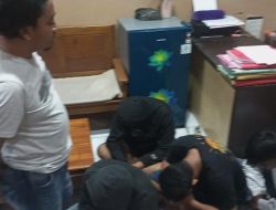 Keluyuran Cari Mangsa, Bawaannya Sajam dan Pentung Besi, Polres Tuban Tangkap 12 Gangster