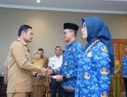 Bupati Lamongan Ambil Sumpah 16 PNS Sekolah Kedinasan Formasi 2023